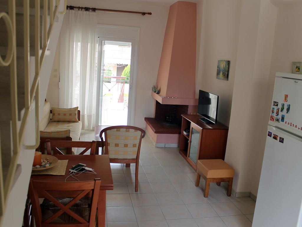 Siviri Rental Houses Экстерьер фото